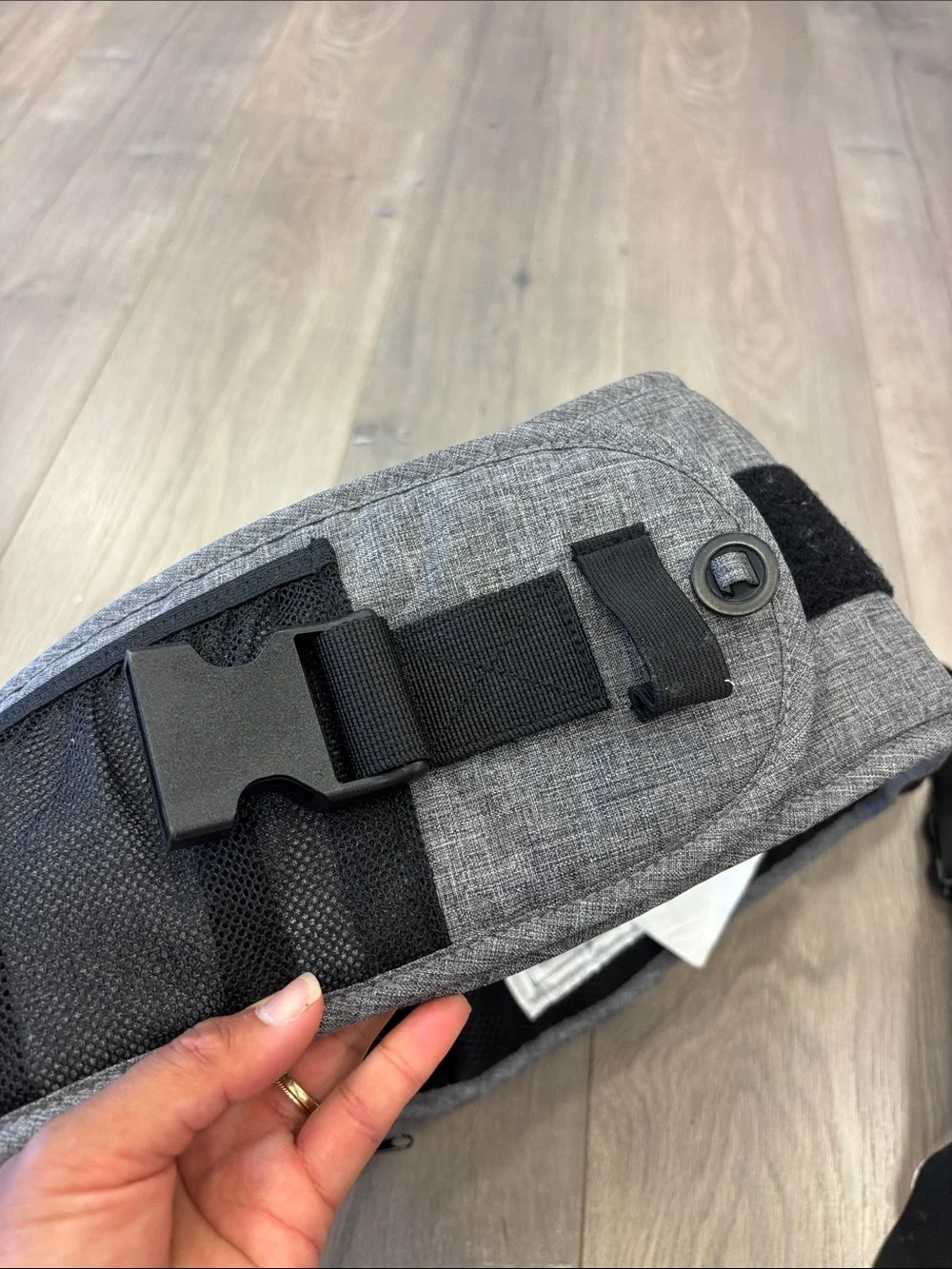 Tushbaby Gray Baby Hip Seat Carrier